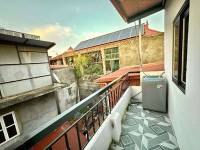 TRUG TÂM HBT , 3 BƯỚC CHÂN LÀ RA PHỐ , GẦN BV VÀ TRƯỜNG HỌC
