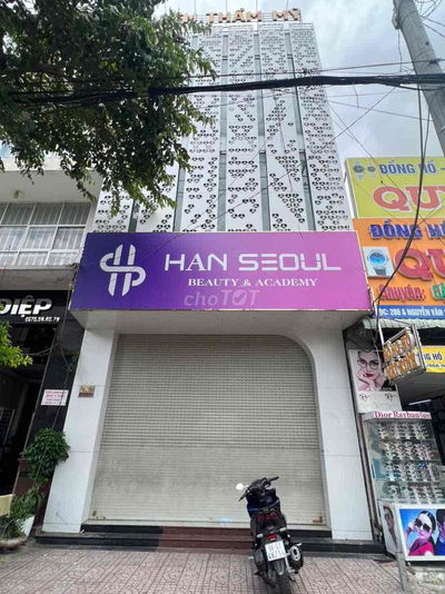 cho thuê nhà mặt tiền đường Nguyễn Văn Cừ