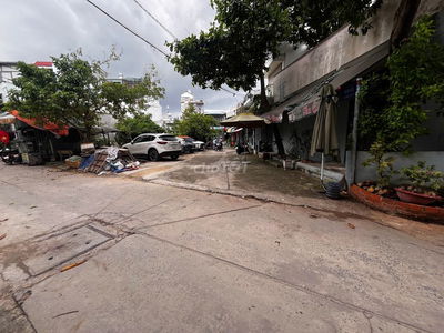 2 MT HẺM OTO 6M - 4M X 14M - GẦN TRƯỜNG HỌC - GIÁP TÂN PHÚ