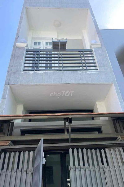 Nhà DT 3m x15m, trệt + lửng + 1 lầu, 3PN, Vũ Tùng