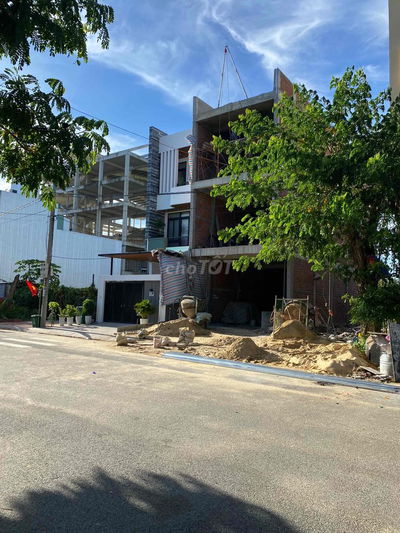 Đất MT Cẩm Nam 10 đường 7.5m - hoa hồng 1% - giá tốt