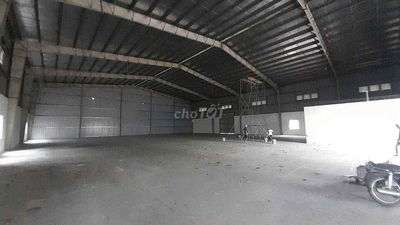Cho thuê kho xưởng 1/ quốc lo 1A , BHH B  Bình Tân Dt 1270m2 giá 165tr