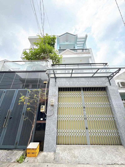 Nhà nguyên căn ngay Aeon Tân Phú 4x14m, 2 lầu 3pn 3wc mới