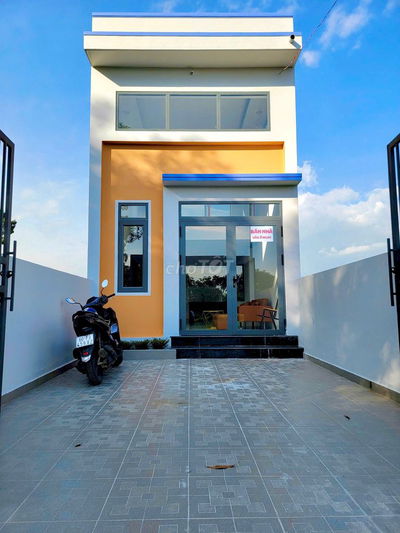 Bán nhà mới xây ở KCN Giang Điền ,GĐ 6 người ở thoải mái, DT nhà 172,6