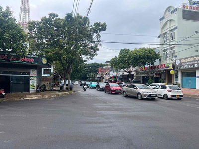 Lô góc Lý Thái Tổ, Buôn Ma Thuột 6.7x27m Siêu vip