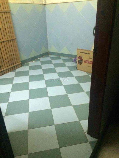PHÒNG TRỌ CHO SINH VIÊN THUÊ, NGAY MẶT TIỀN NGUYỄN TRÃI TRUNG TÂM Q5