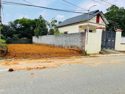 Do cần tiền gấp em bán rẻ mảnh đất tại Hoà Lạc 100m2 full thổ cư, MT 6