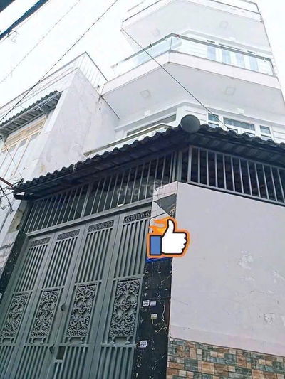 CHO THUÊ NHÀ 2 MT HẺM THÔNG 4M. SAU 1 CĂN MT LÊ VĂN THỌ. GIÁ 9TR/TH