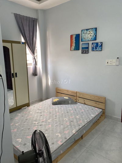 Cho Nữ Thuê Phòng Giá Rẻ Gần Sân Bay