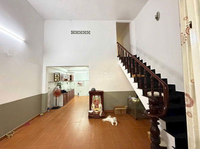 Chỉ còn 1 căn nhà *** giá rẻ, Tân Quý, Tân Phú.DT:5x11, gác lửng