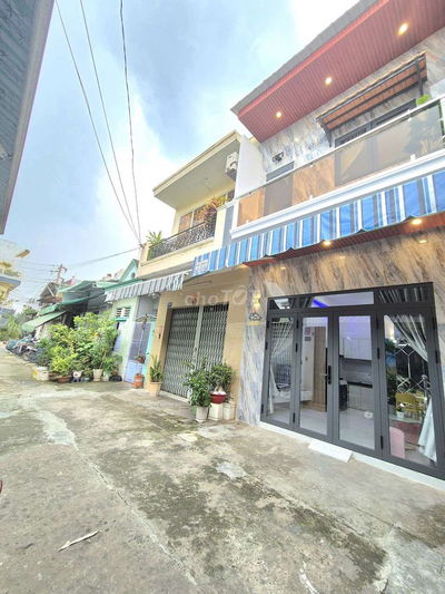 Bán nhà đẹp hẻm xe hơi Full nội thất Giá 3,65 tỷ