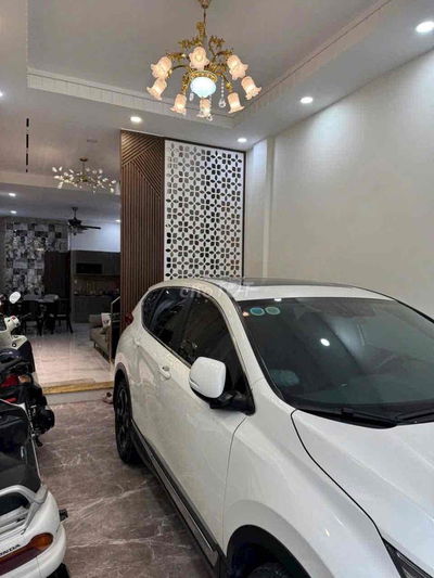 BÁN NHÀ MẶT TIỀN QUẬN 1, TÂN ĐỊNH, 60m2, 18,5 Tỷ, MUA BÁN NGAY