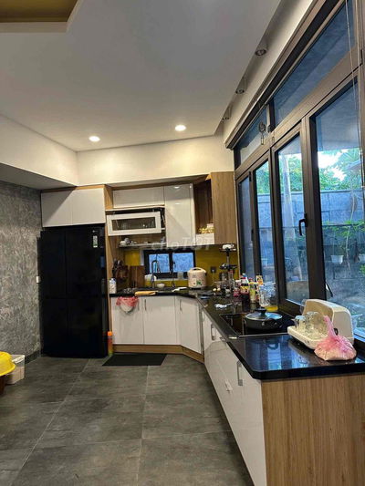 BIỆT THỰ SÂN VƯỜN MỸ KHÊ SÁT BIỂN
