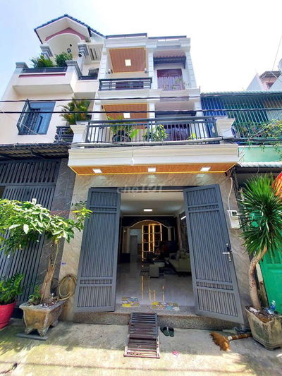 NHÀ MỚI 1 TRỆT 2LẦU 🫰4M×14M.KHU NHÀ PHỐ VÍP Q12