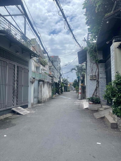 Bán nhà chính chủ hẻm xe hơi Phạm Văn Chiêu 2 tầng, chỉ 4 tỷ hơn