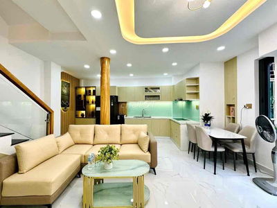 nhà đẹp lê văn sỹ, 4 tầng, ngang 6m dài 7m, nội thất mới đẹp, 8.x tỷ
