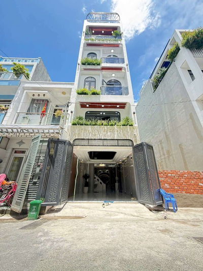 NHÀ 5 LẦU XE HƠI ĐẬU TRONG NHÀ,TCH16,QUẬN 12