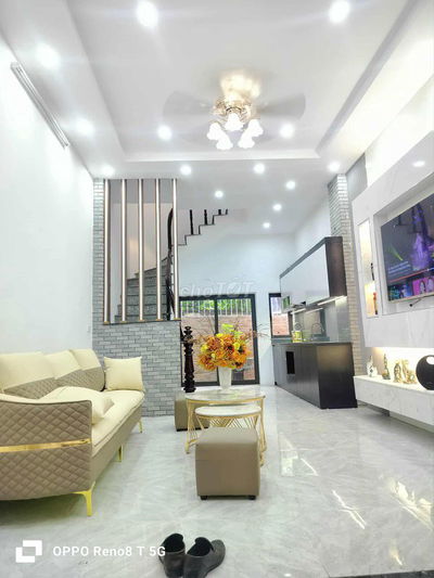 BÁN NHÀ TẶNG NỘI THẤT, GẦN Ô TÔ PHAN ĐÌNH GIÓT 35M,5 TẦNG, GIÁ 8.6 TỶ.