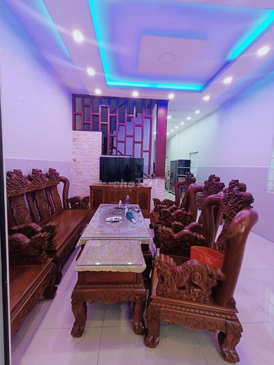 NGUYỄN THỊ NGÂU . HM. HẺM XE TẢI 8M.NHÀ ĐẸP. Giá: 3.55 TỶ. DT: 5 x  15