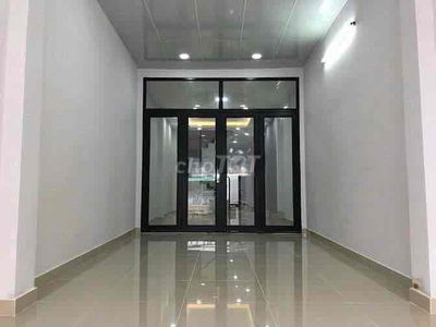 Cho thuê ncc 1 trệt 1 lầu mặt tiền rộng 70m2 ở phan văn trị bình thanh