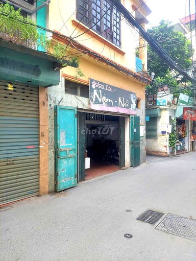 Mình chuyển vào SG cần bán nhà
