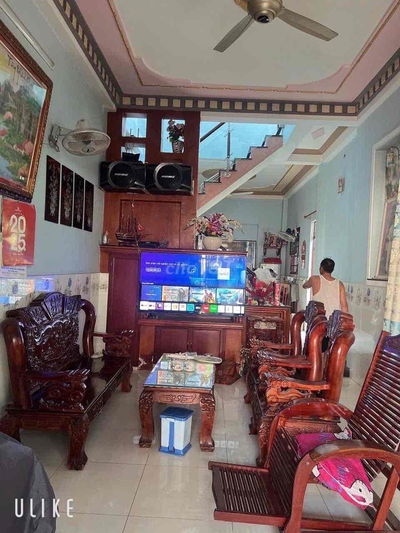 Nhà Ở Ngay DT 5x20, Tặng 2 Phòng Trọ, Tân Bình Dĩ An, Giá Tốt