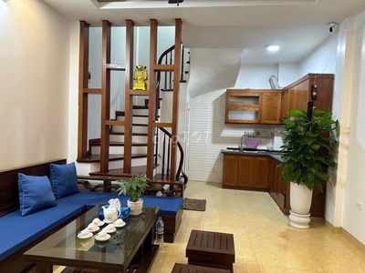 Lô góc Minh Khai, ngõ ô tô thông, kinh doanh đỉnh, DT 40tr/th, 45m*5T