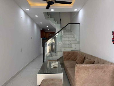 BÁN NHÀ NHỈNH 3 TỶ- NGUYỄN VĂN KHỐI - GẦN CÔNG VIÊN LÀNG HOA GÒ VẤP