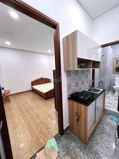 1 PHÒNG NGỦ TÁCH BẾP FULL NT CỬA SỔ TRỜI NGAY BV TÂM ANH KHU SÂN BAY