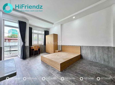Căn Hộ Ban Công Full Nội Thất Gần ĐH Hutech, Ngoại Thương, GTVT