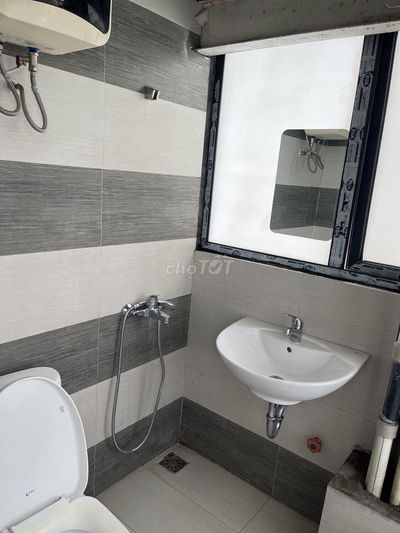 Cho nam sinh viên thuê ở lâu dài