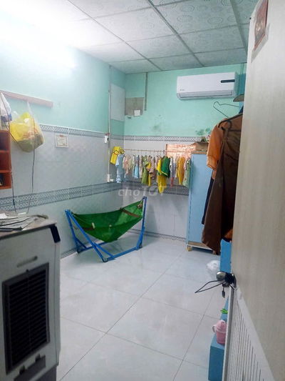Bán nhà Long Phước, Thủ Đức, 106m, ngang 5,6m, ba gác, chỉ 2,45 tỷ.
