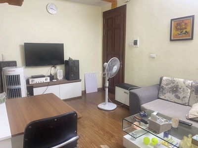 Căn hộ 70m2 2 phòng ngủ full nội thất nhà đã sửa đẹp Hoàn Kiếm