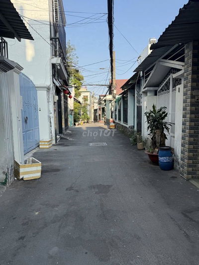 Gấp bán HXH, 373/... Thống Nhất, 11, Gò Vấp, 83m2, 2 tầng, 5PN, 6 tỷ