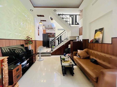 Bán nhà đường Xóm chiếu trung tâm Q4 cách Q1 chỉ cây cầu giá chỉ 3.7tỷ