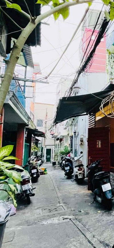 NGANG BỀ THẾ - THIẾT KẾ ĐẸP NHỈNH 5T DÂN CƯ HIỆN HỮU NHÀ ĐÚC CHẮC CHẮN