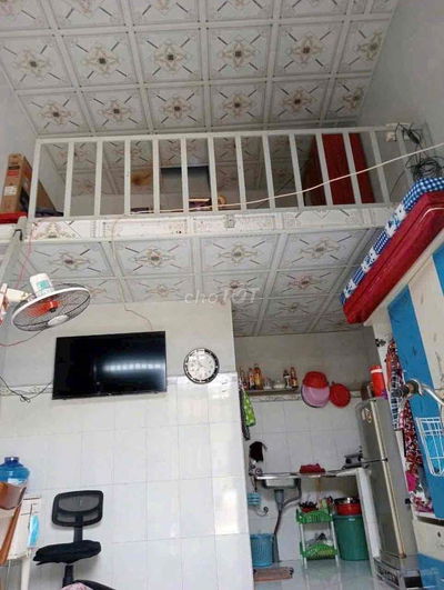 cần bán khot va phong tro...thuộc khánh binh 14.........