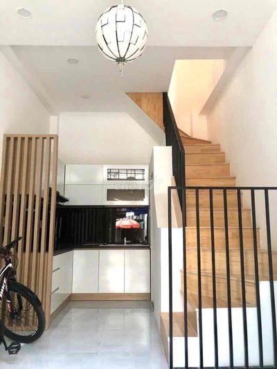 Nhà nhỏ Chủ nhiệt bán