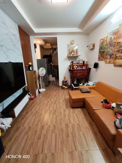 Bán nhà hẻm đường số 7