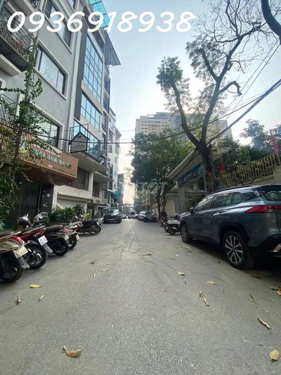 13.7 tỷ-kinh doanh siêu đỉnh-đường12m-ô tô tránh-phân lô-vỉa