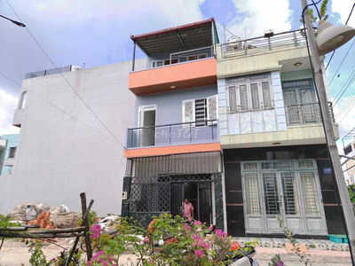 Bán Nhà Bình Chiểu Thủ Đức. 3 Phòng Ngủ, 3WC, Đường Thông KDC Đồng Bộ