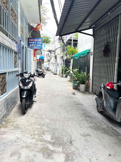 HOT! TRUNG TÂM GÒ VẤP - QUANG TRUNG - P10 - 2 TẦNG - HẺM ĐẸP - NGANG 4