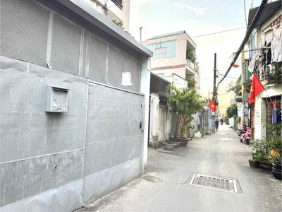 BÁN NHÀ C4 THỦ ĐỨC SÁT HOÀNG DIỆU 2 Ô TÔ VÀO NHÀ 4PN 110M2