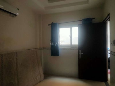 PHÒNG TRỌ CHO THUÊ CÓ MÁY LẠNH, NỘI THẤT CƠ BẢN