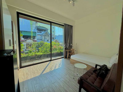 Studio ban công gần Lotte, Phú Mỹ Hưng, Rmit,...