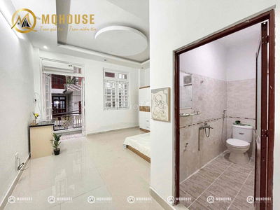 Cho Thuê Căn Hộ Studio Ban Công Siêu Rộng, Full Nội Thất