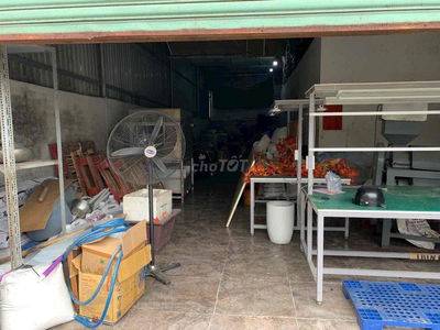 Nhà xưởng 8x20 hẻm tải điện 3 pha