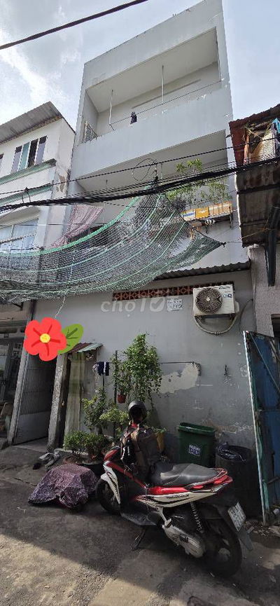 SÁT KHU TÊN LỬA, DÒNG TIỀN 30 TRIỆU/TH,NHÀ 4 TẦNG, NGANG 5X18M, 6 TỶ 2