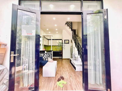 CHO THUÊ NHÀ 2 PHÒNG NGỦ HẺM PHỐ TÂY GIÁ 13.5 TRIỆU/THÁNG
