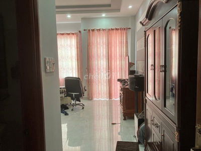 Hẻm xe tải 8m Nguyễn Thái Bình, Tân Bình, 5.7x16, 5 tầng, 11PN, giá rẻ